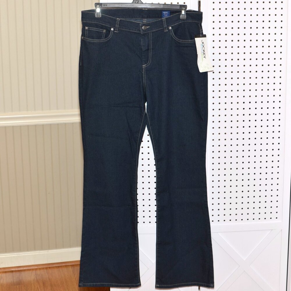 NWT Jockey Women's 14 Plus Size Classic Boot Cut / Flare Denim Pant Jeans